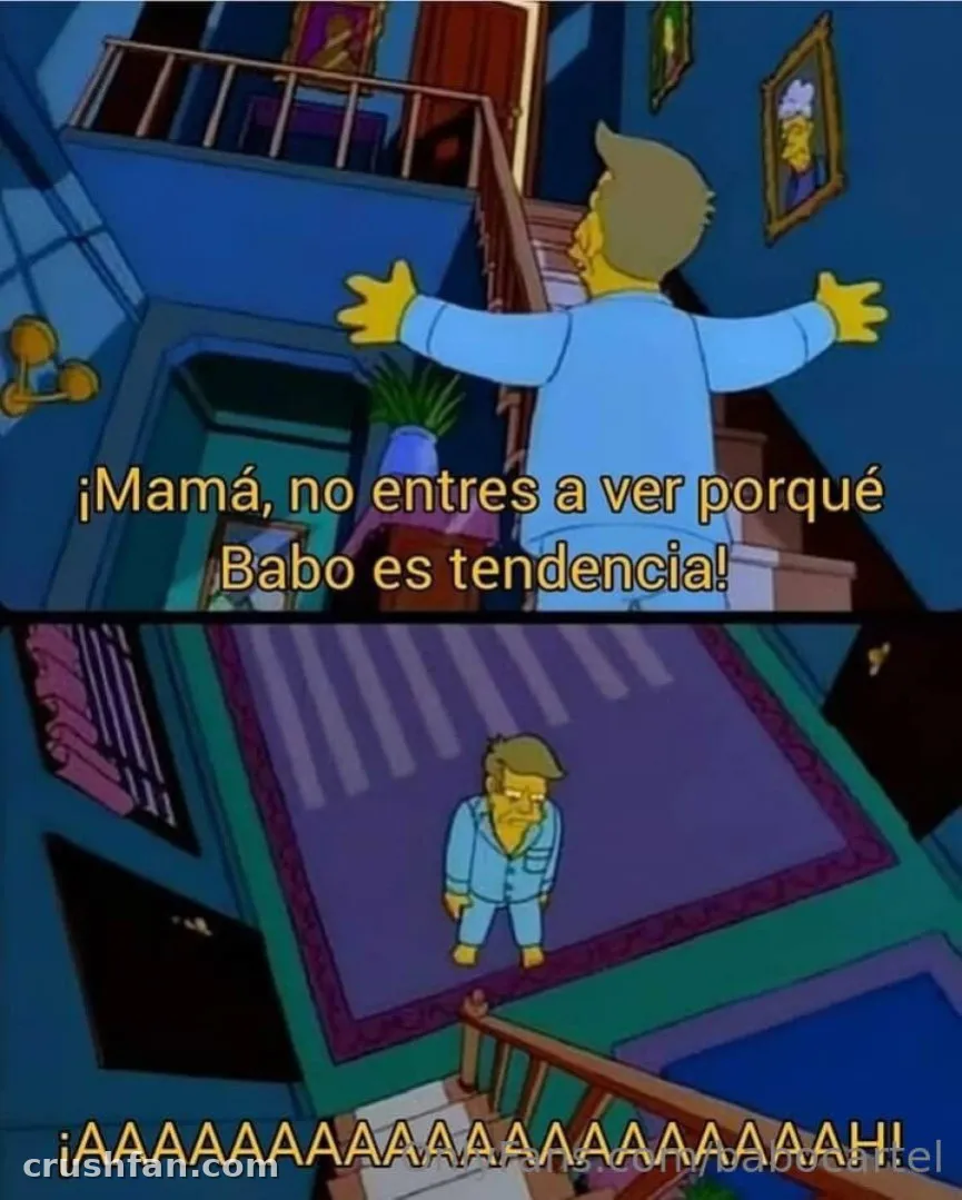 Cartoon-Meme mit zwei Panels, das eine Figur in einem blauen Wohnzimmer und spanische Untertitel zeigt.