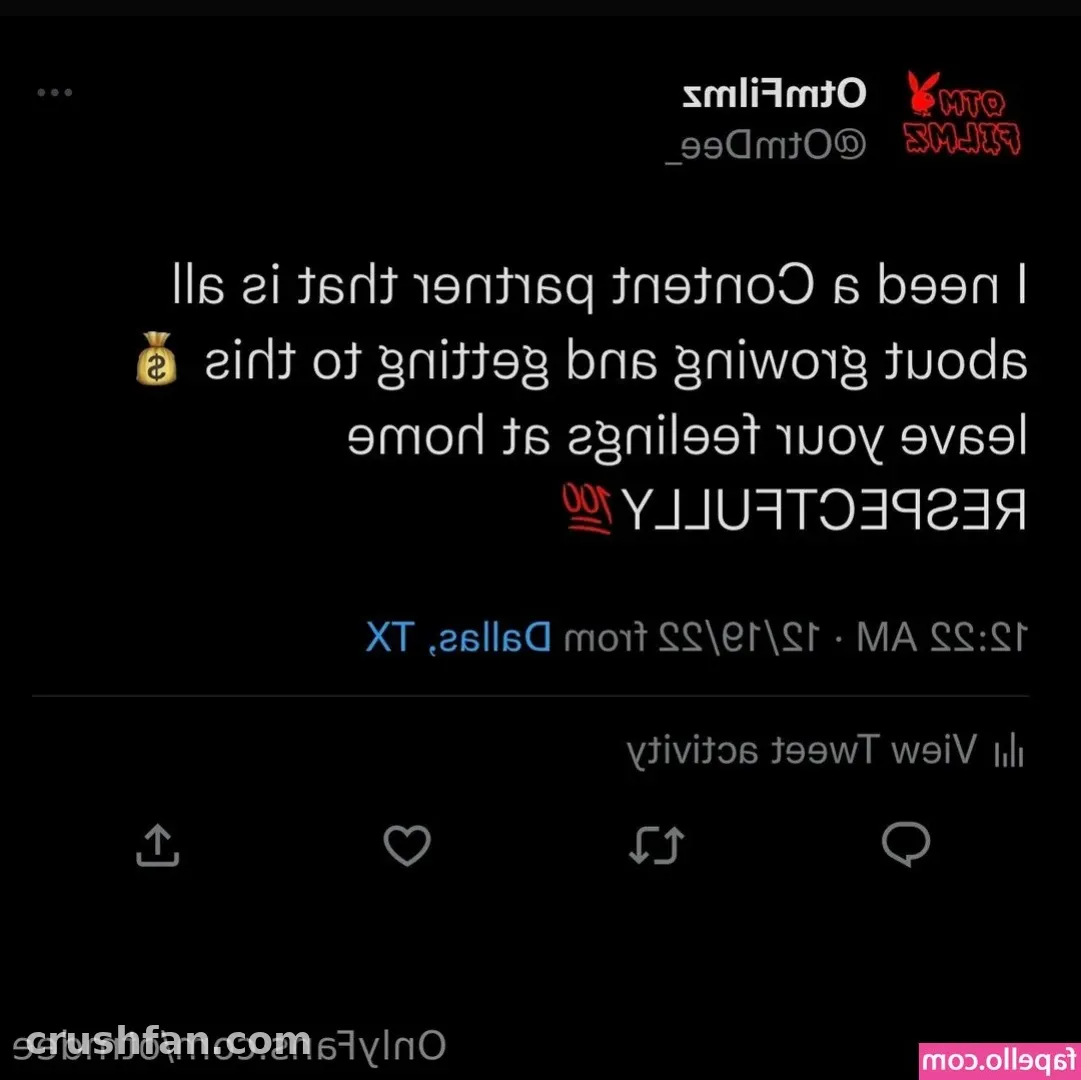 Captura de tela de uma postagem de texto de Dee sobre crescimento pessoal em um fundo escuro